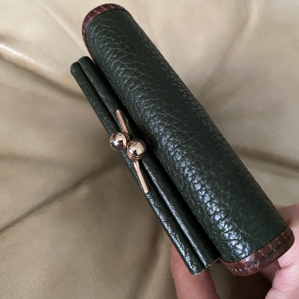 LKNW Vintage Dooney & Bourke Forest/Hunter Wallet & Oval Duck Key Fob Ring Set - Picture 7 of 13
